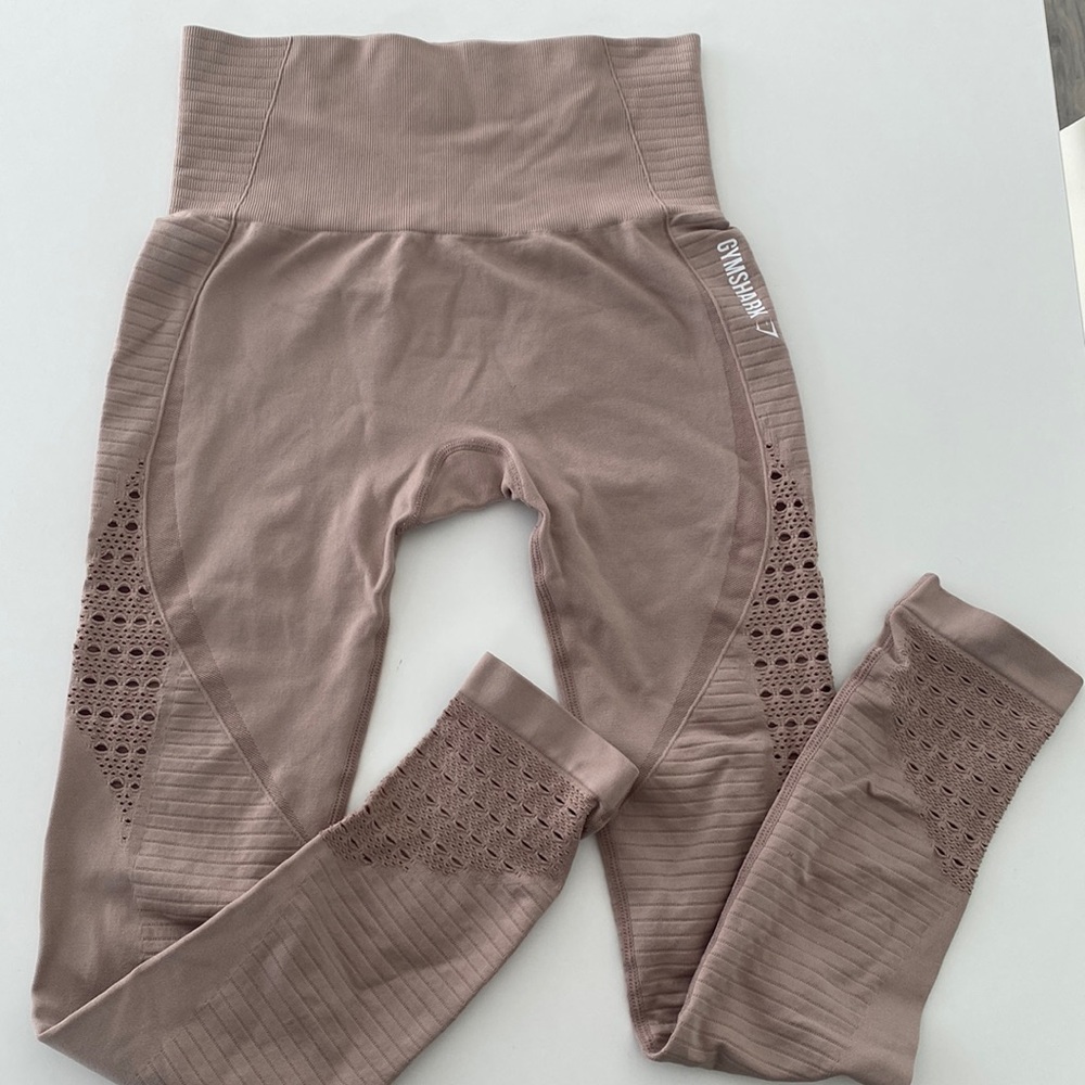 Gymshark Energy Seamless Taupe Legging